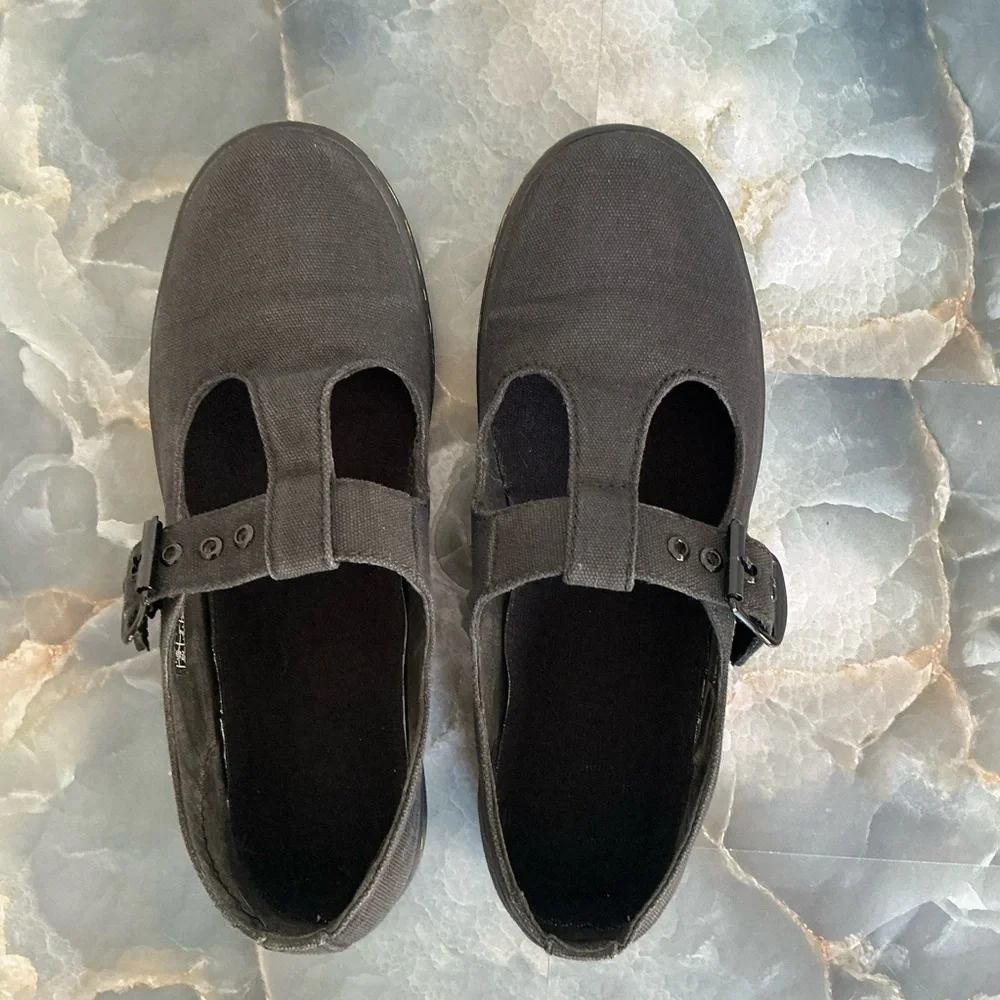 Dr. Marten’s Woolwich Mary Janes - Picture 2 of 8